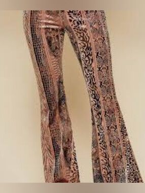 NWT Saints & Hearts Velvet Leopard Bell bottom Flare Pants Sz L